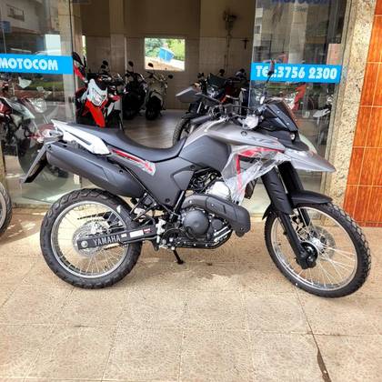 YAMAHA XTZ 250 LANDER CONNECTED YAMAHA XTZ 250 LANDER CONNECTED